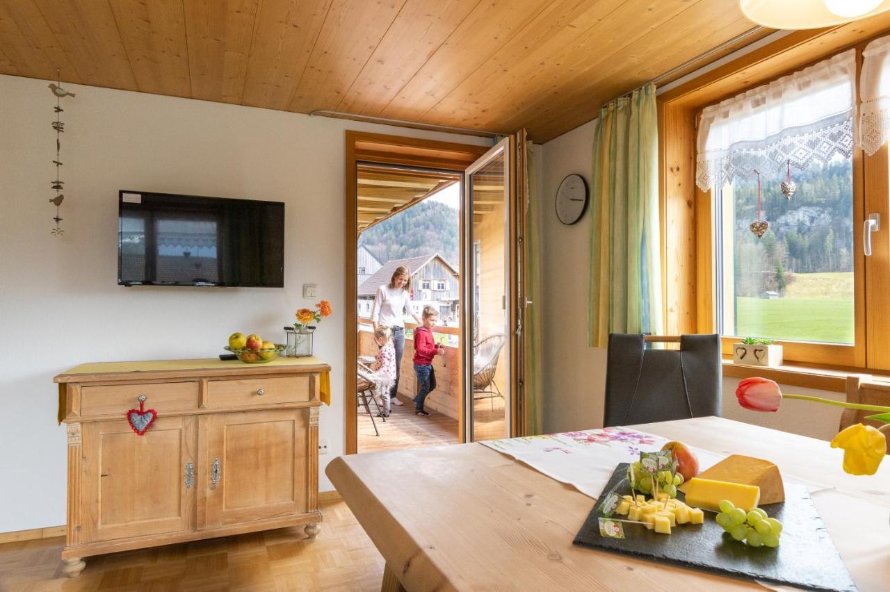 Gaestehaus Graf Bezau Exteriör bild