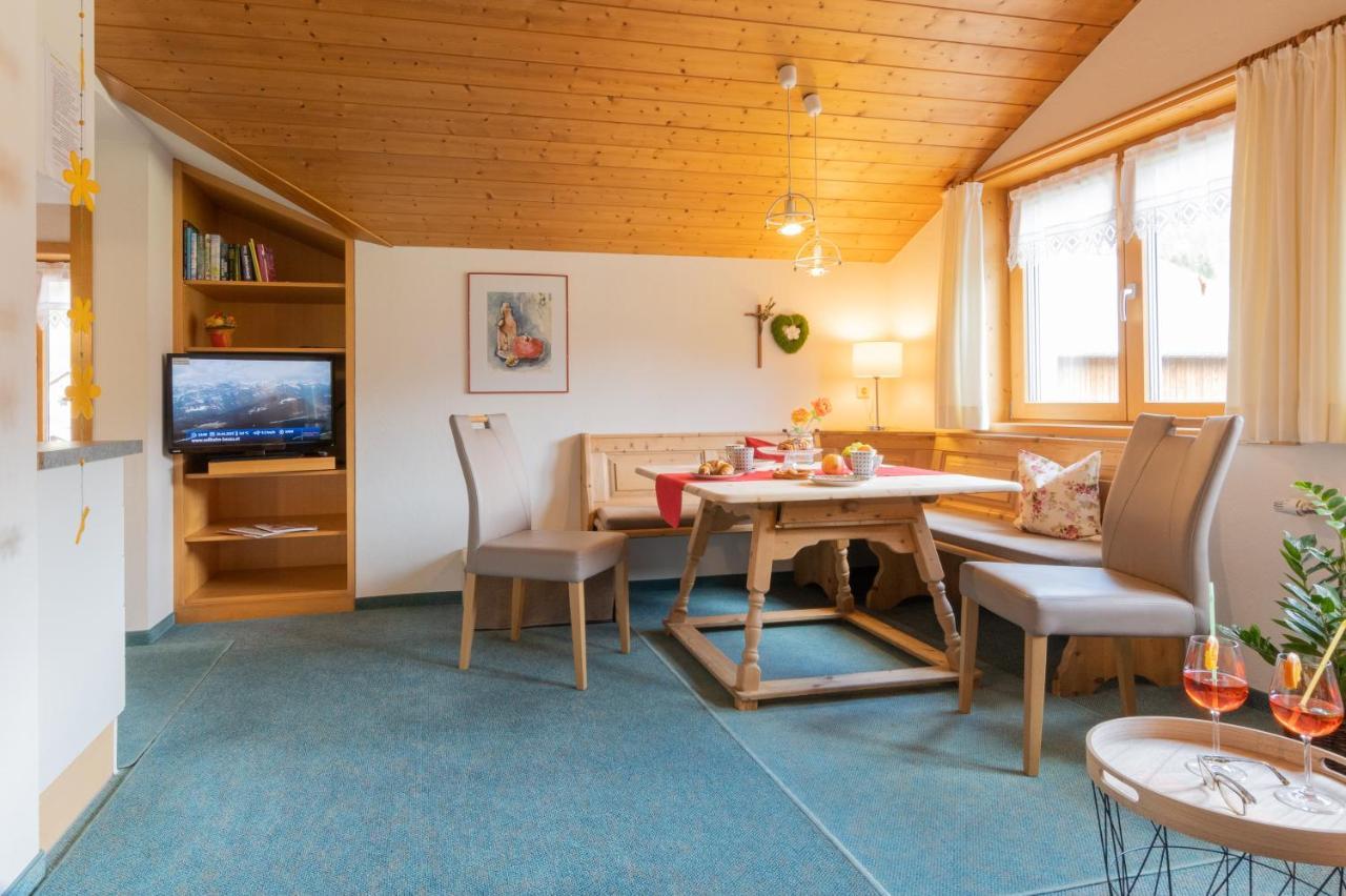 Gaestehaus Graf Bezau Exteriör bild