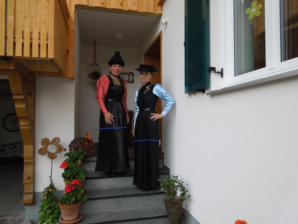 Gaestehaus Graf Bezau Rum bild
