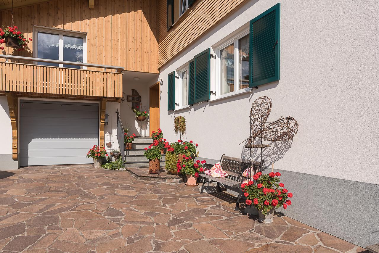 Gaestehaus Graf Bezau Exteriör bild
